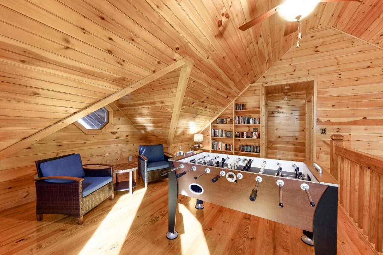 Bearfoot Lodge Ellijay Exterior photo